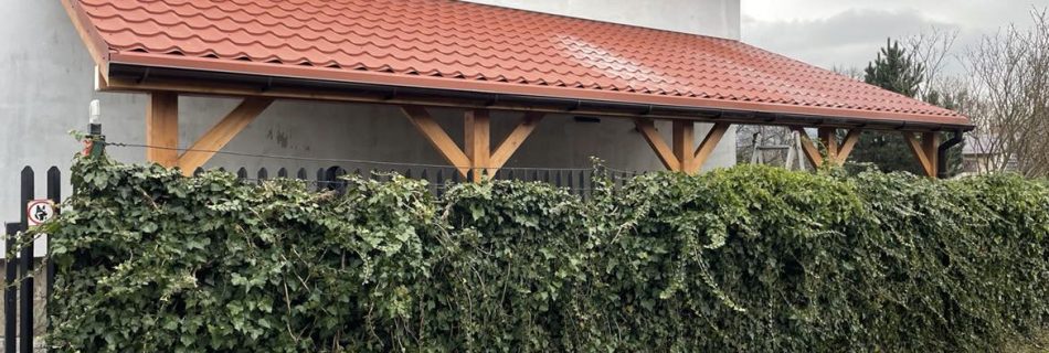 Wiata garażowa drewniana wykonana przez Drewport w Bielsko-Biała